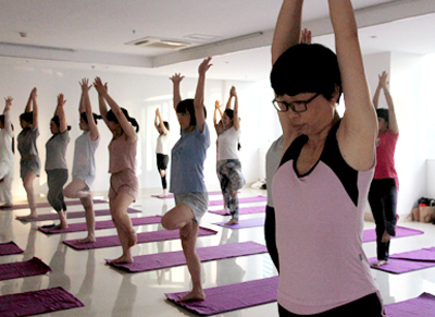 保护女员工身心健康 星空体育综合登录入口（中国）官方网站
工会推出瑜伽培训