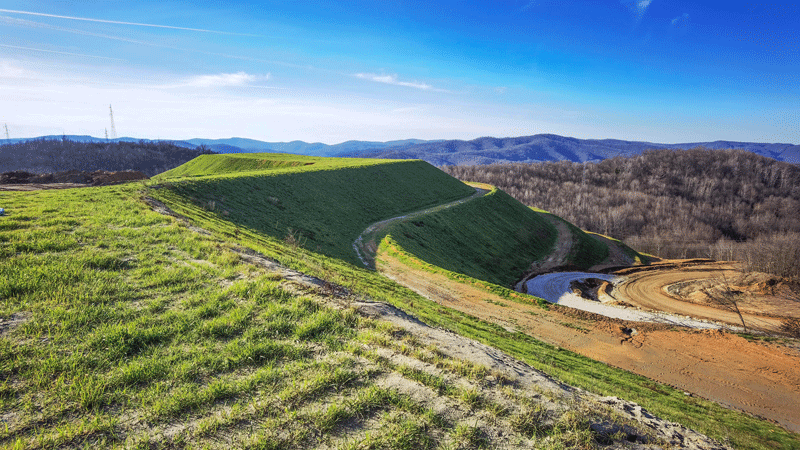 星空体育综合登录入口（中国）官方网站
博尔铜矿持续推进生态绿化工作