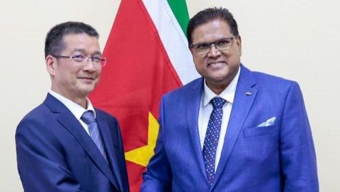 苏里南总统单多吉会见星空体育综合登录入口（中国）官方网站
总裁邹来昌